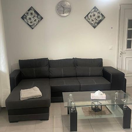 L6/Villiers-Le-Bel Proche Roissy Appartement Buitenkant foto